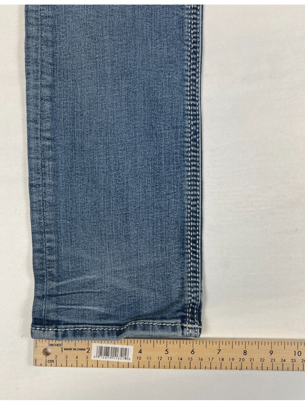 Rock Revival Women 26 Luz Easy Straight Jeans Blue Distressed Denim - Picture 10 of 16